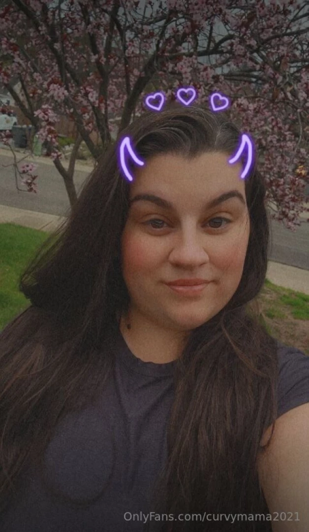 Cutie with a wild side will you get wild with me 