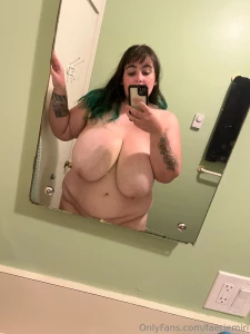 Just some mirror pics i ll try to get some more exciting content done