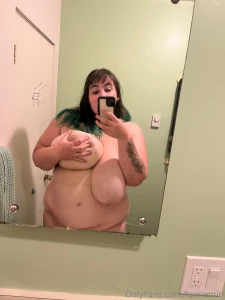 Just some mirror pics i ll try to get some more exciting content done part 1