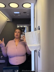 Sorry i ve been mia lots of fun content filmed and my phone company