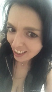 You send me a picture of you darling it turns me on makes me hot i part 1