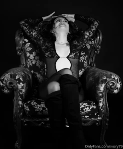 Im leben ist nicht alles schatz wei black and white