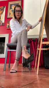 - gioved alle 21 sar la professoressa dei tuoi sogni o dei tuoi incubi