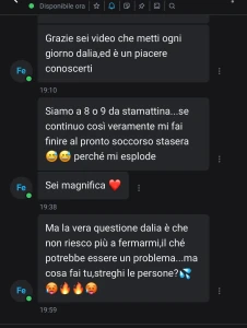 Sto cucinando in perizoma e topless ma il piatto forte lo servo solo part 1