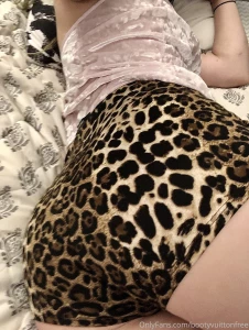 Do you like my body baby don t forget your swipe amp click the