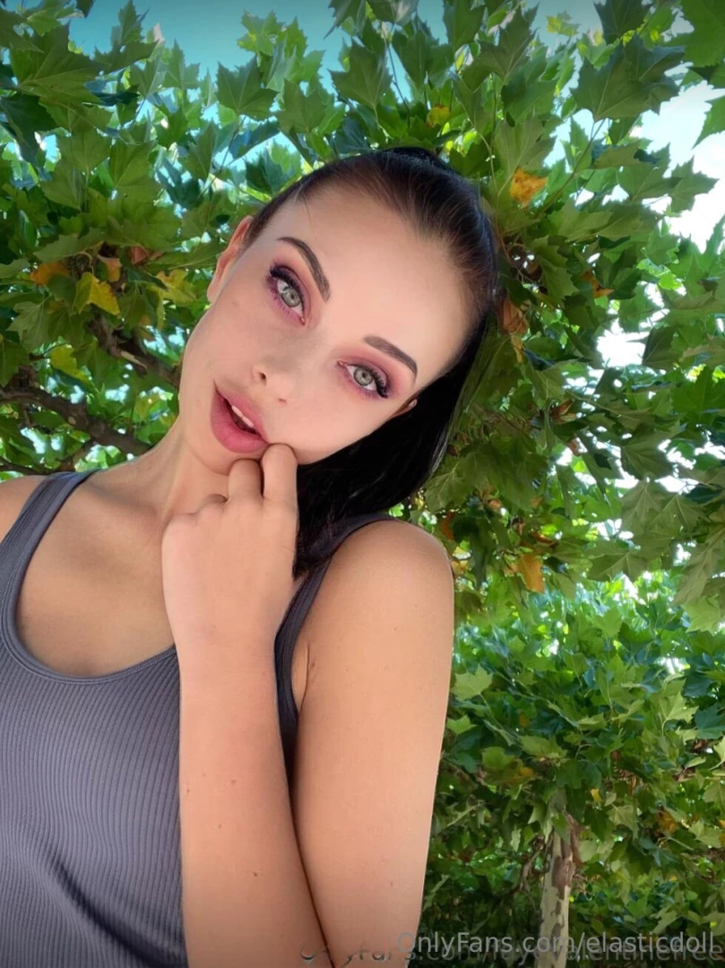 Stop scrolling she fayevalentinefree your cock more than ever this part 18 