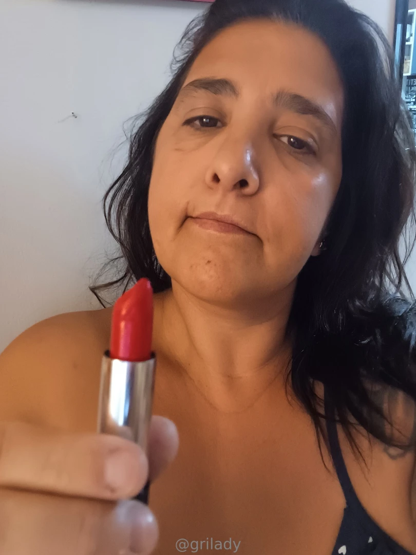 You want to use my sissy lipstick 