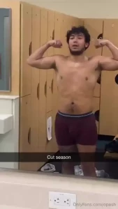 Go add my best friend from school drewzfanz might drop a wrestling