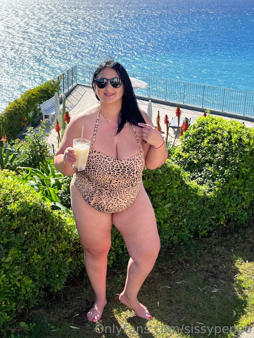 Please answer i want to do a research do you like my soft belly or 