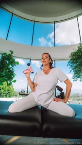 Think you could last more than five minutes in one of my massages i part 1