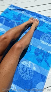 Any foot lovers following me this innocent angel with the devilish part 3