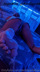 Are you a petite foot fan i m size 6 and love to have my feet part 4