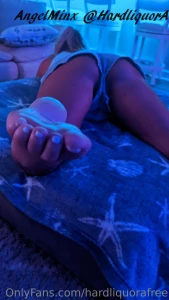 Are you a petite foot fan i m size 6 and love to have my feet part 5