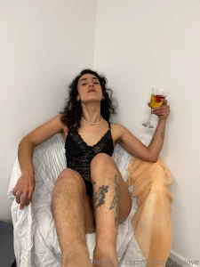 Would you like to start with some feet playing part 1