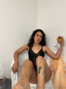 Would you like to start with some feet playing