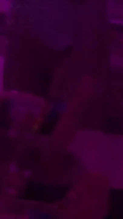 Low quality pussy vid on my old phone awawawawawa 