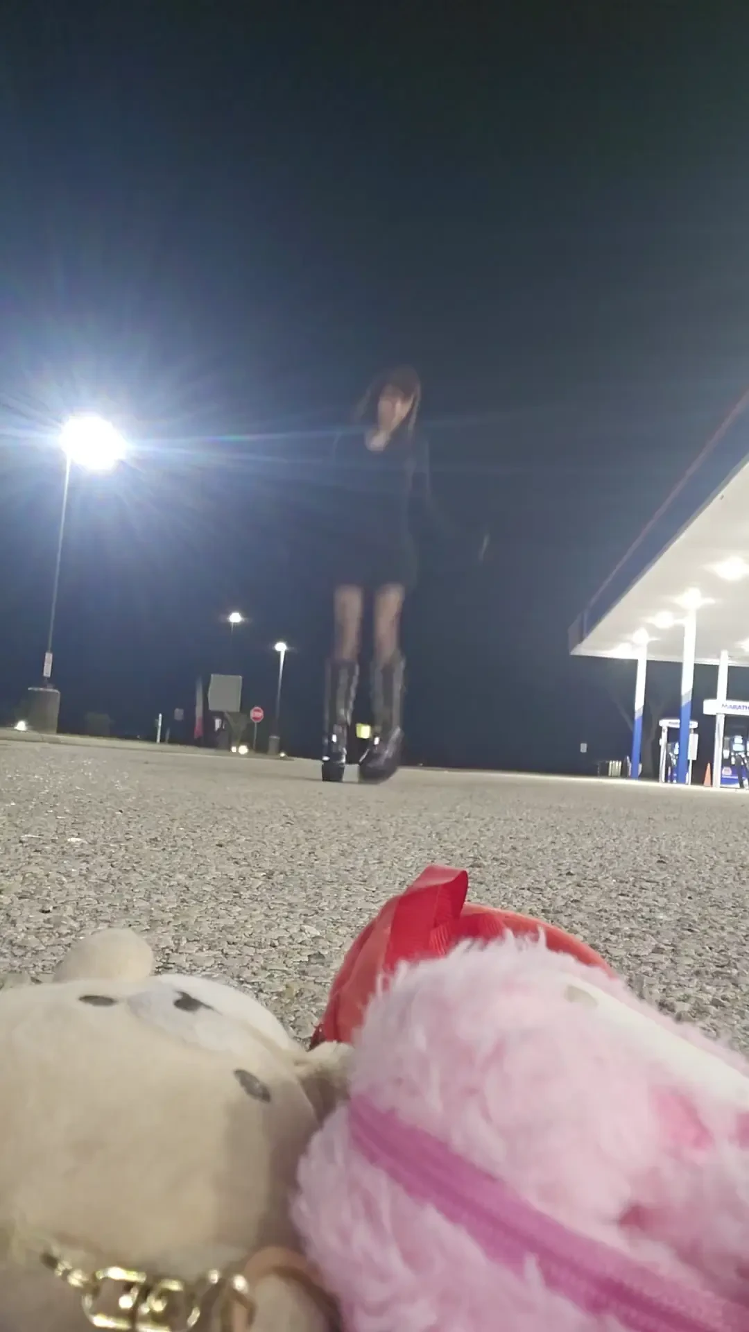 Gas station wh0re xoxoxo goth fishnet 