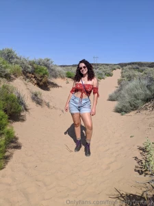 I ll be going to visit new mexico next week with my friends kamontari