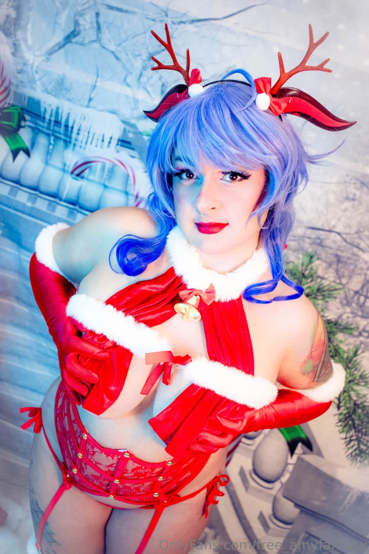 The holidays are fast approaching won t you spoil me https throne com part 2 