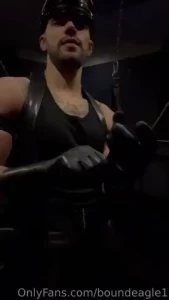 Smoking and verbal in full leather