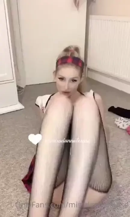 Missdanniilouise1 part 329 