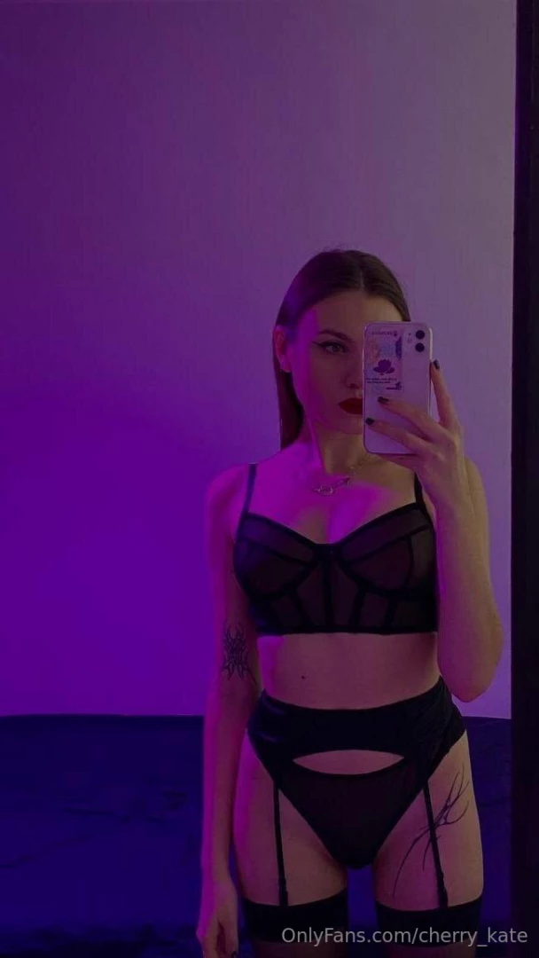 Free subscribe today only lusty babe nan_elsaa this babe s body curves part 24 