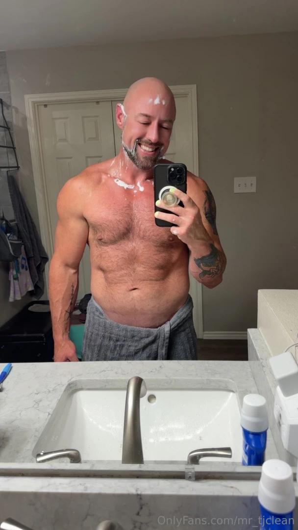 I wanted you to imagine this shaving cream was something else 