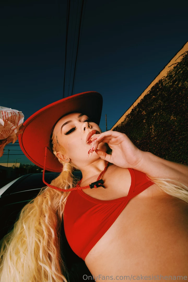 Wanna know how i taste baby 