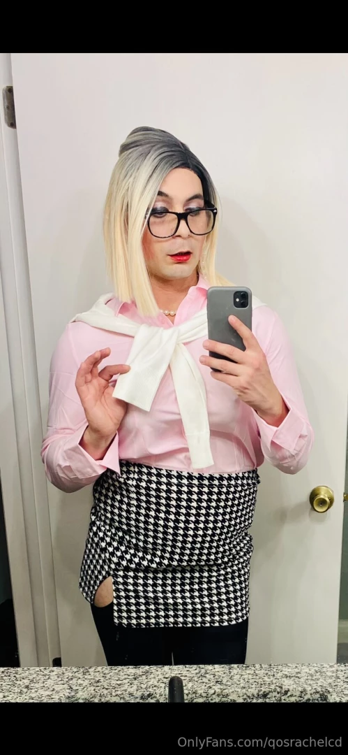 Let me be your slutty stepmom 