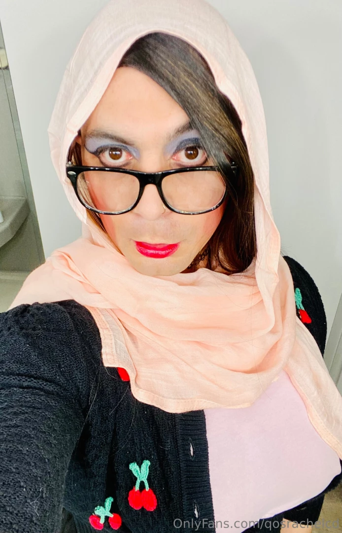 Miakhalifa cosplay sissy 