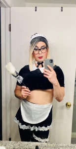 Sissy maid