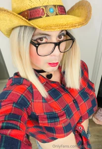Cowgirl outfits part 2