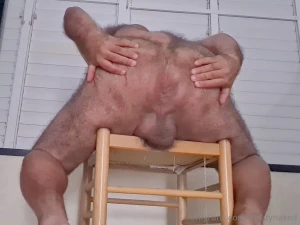 More ass play and risky flashes in my balcony and i almost got caught