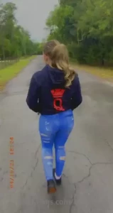 I love doing freaky things in public part 2