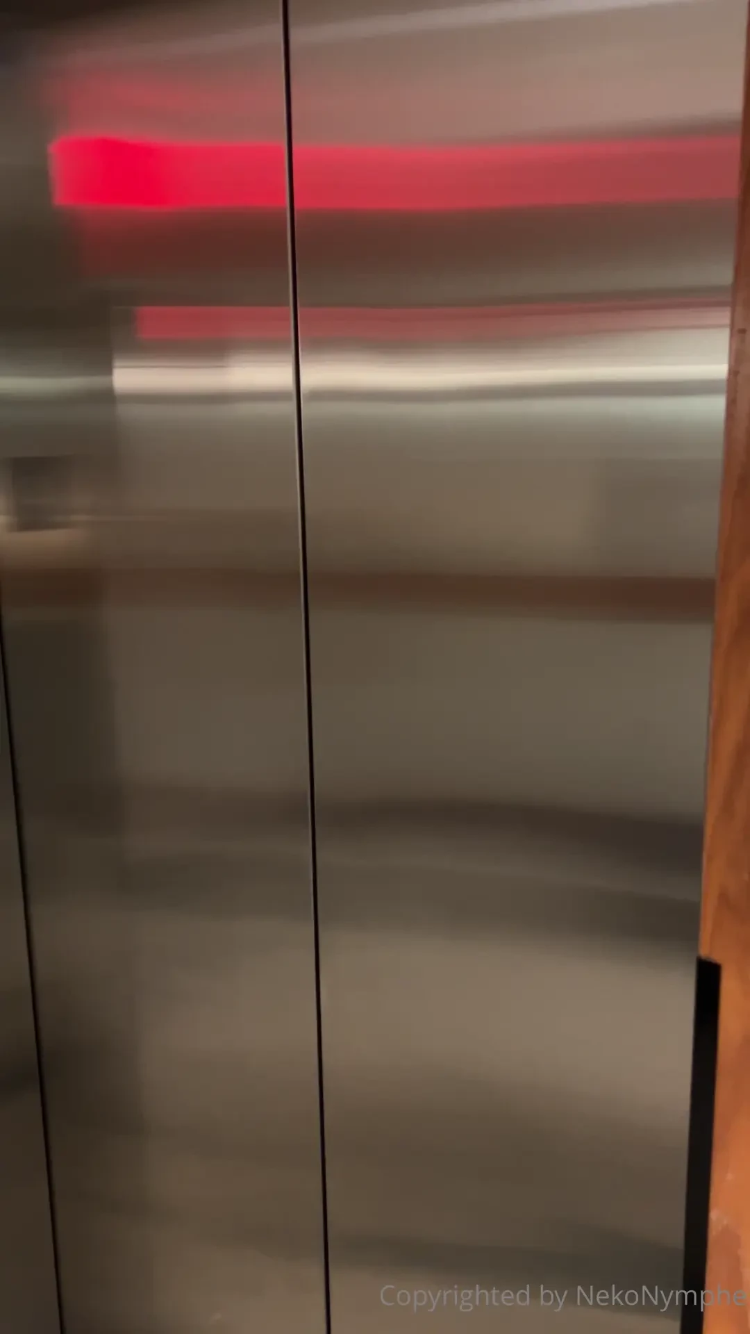 Would you join me in the elevator 