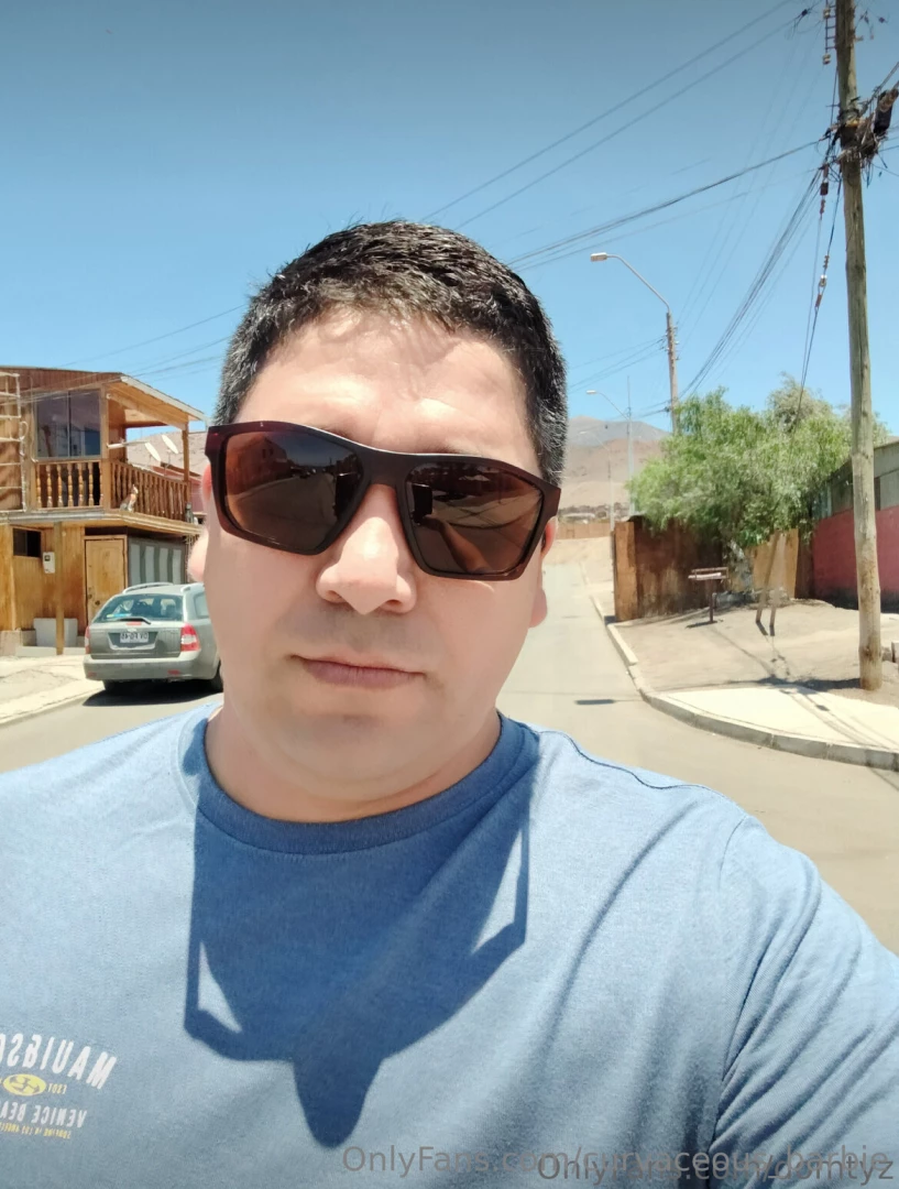 Ad hello my name is domtyz i m from chile subscribe for free domtyz i 