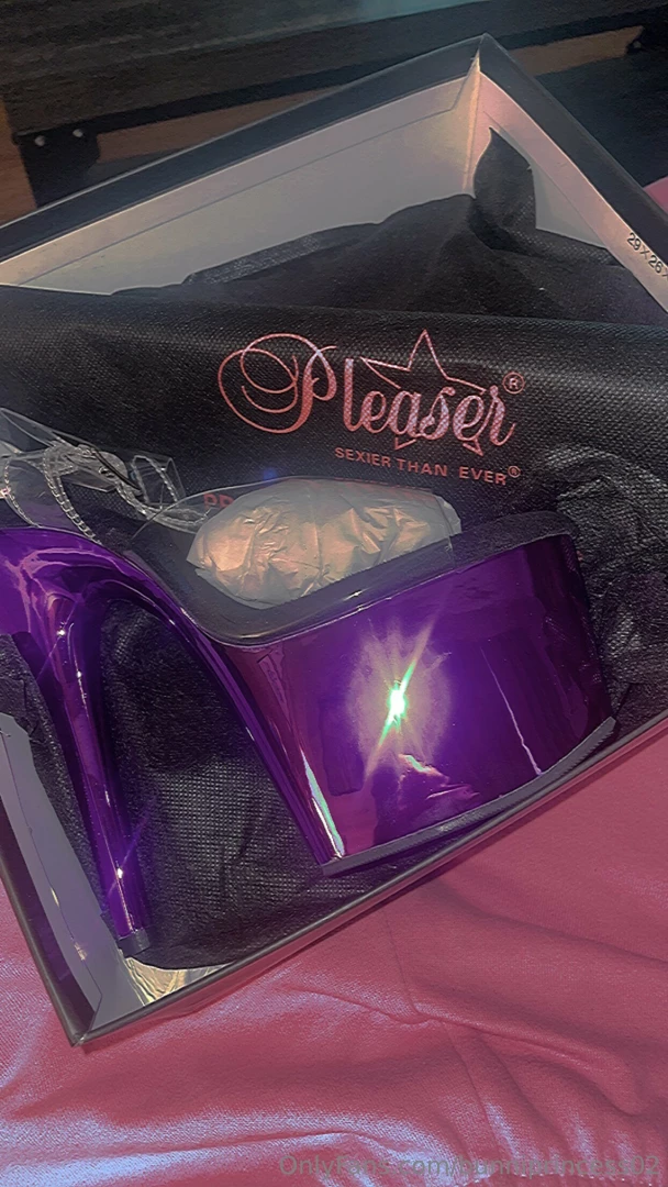 Goon and tip for my sexy heels 