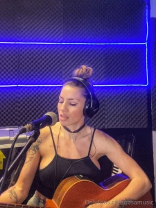 Would you like to see videos where i m singing and hear my voice