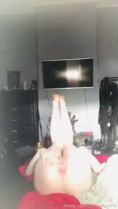 How my mornings go 