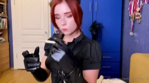 New hot video sexy nurse heals pacient