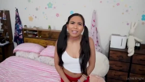 I caught my girlfriend s sister stealing