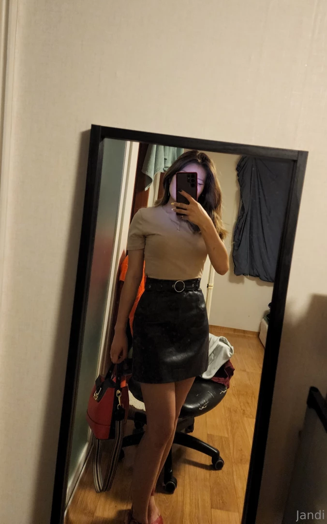 I love leather goods 