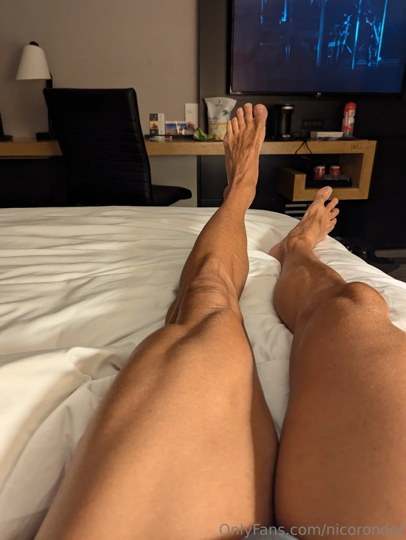 My legs looks sexy when freshly trimmed 