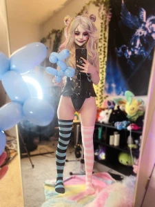 Honks your nose i booped ur snoot 3