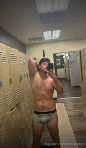 Subscribe to my bro mysteriousboy12 his page is free