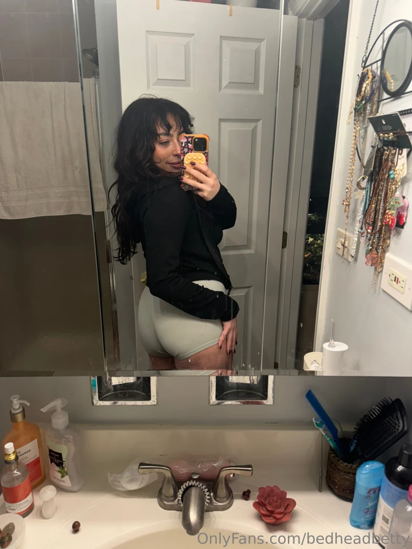 Ready for the big game i ll bring the cake 