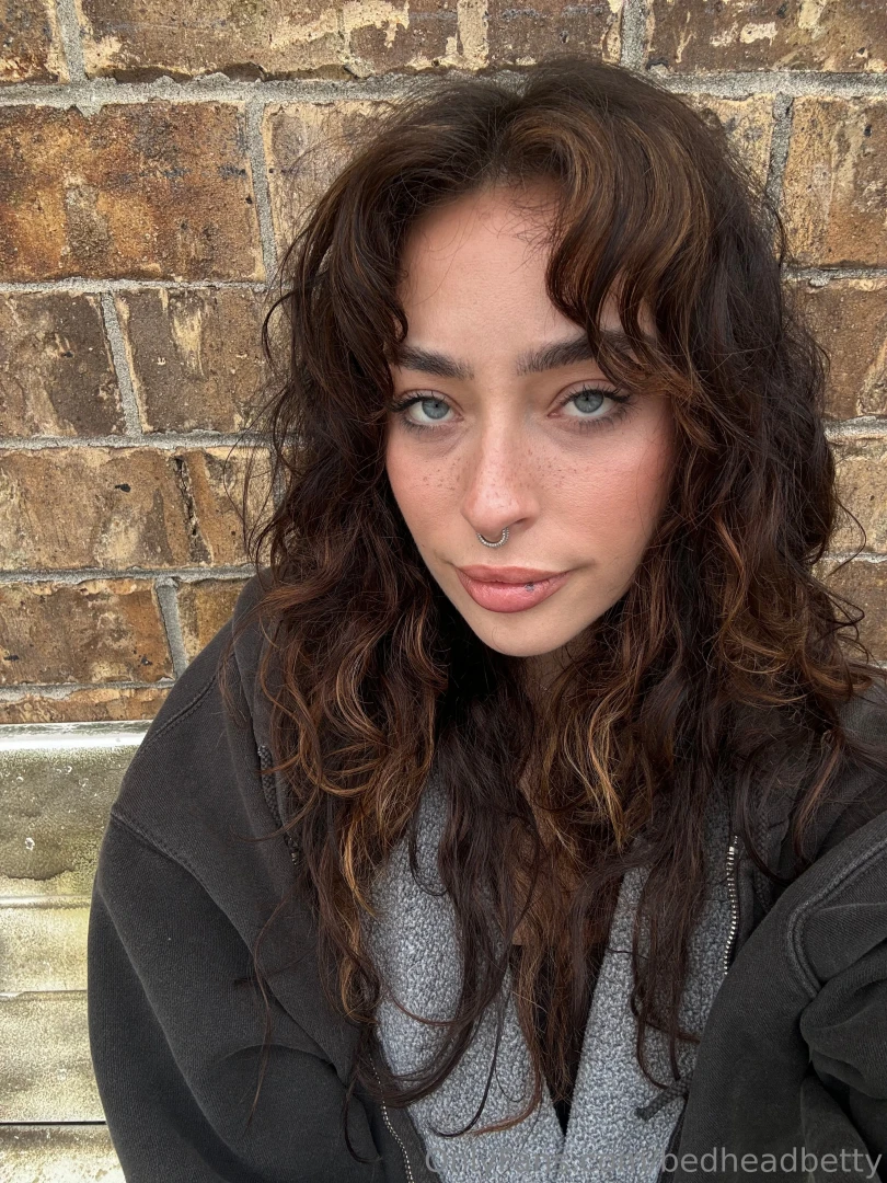 The curlies are curlin 