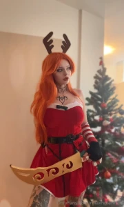 Xmas month means xmas cosplay 3 here is my katarina slay belle part 4
