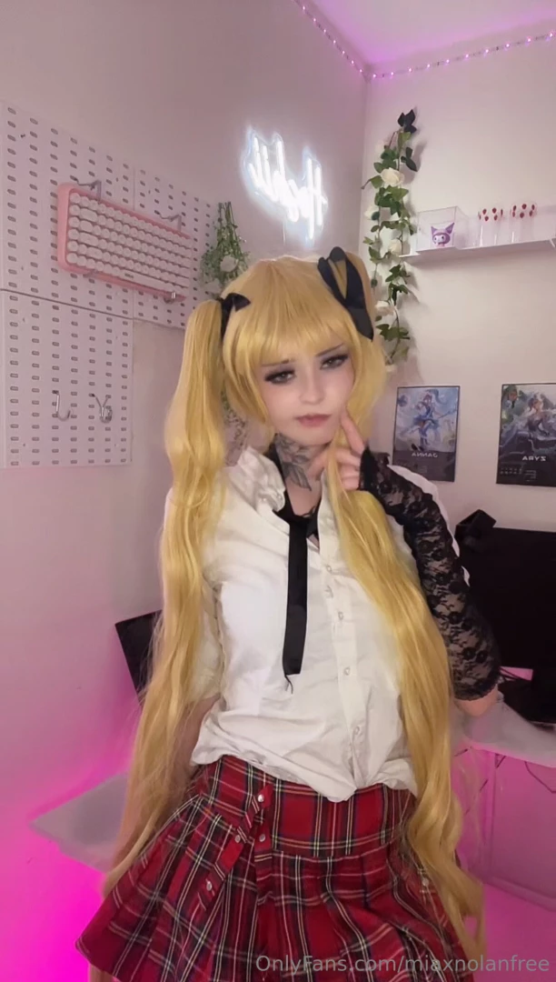 Is there still any players of dead or alive 