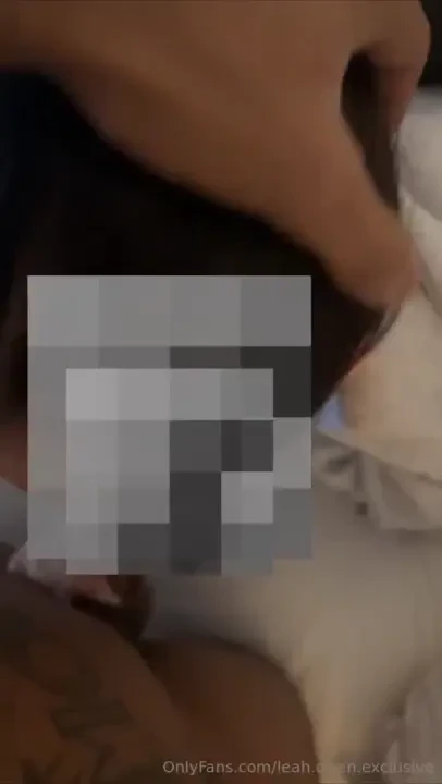 Nr 3 video 45sek helt ny video vil du se denne 18 r gamle jenta sugd 